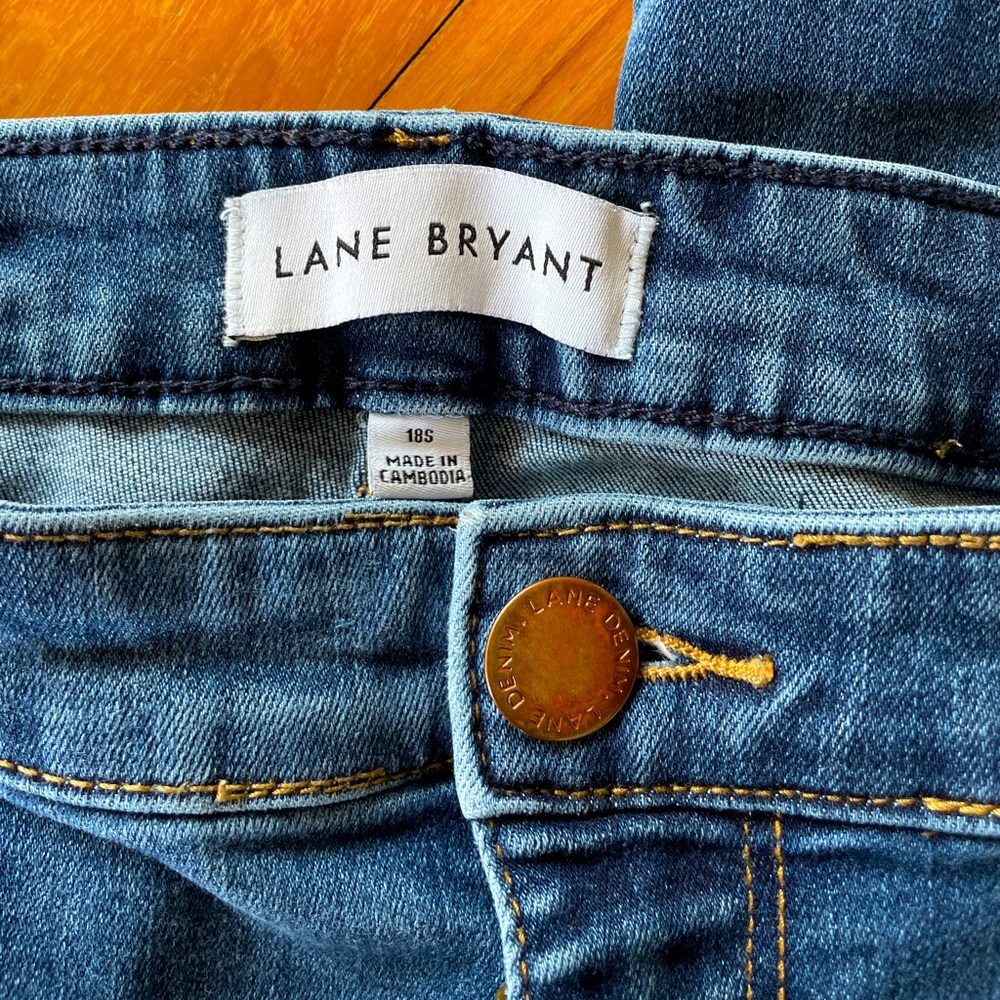 18W Short Lane Bryant Flex Magic Waistband Straight Fit High-Rise Boot Jeans